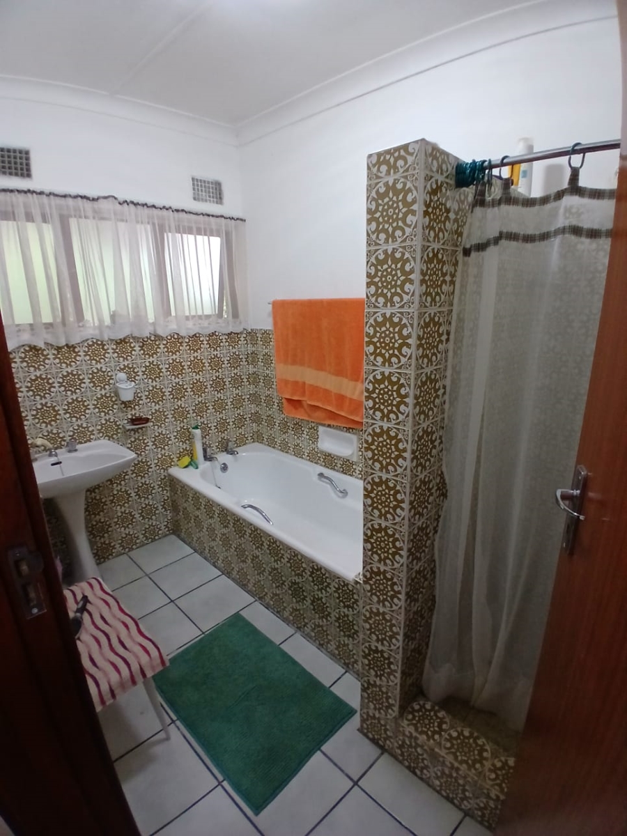 4 Bedroom Property for Sale in Amalinda Eastern Cape